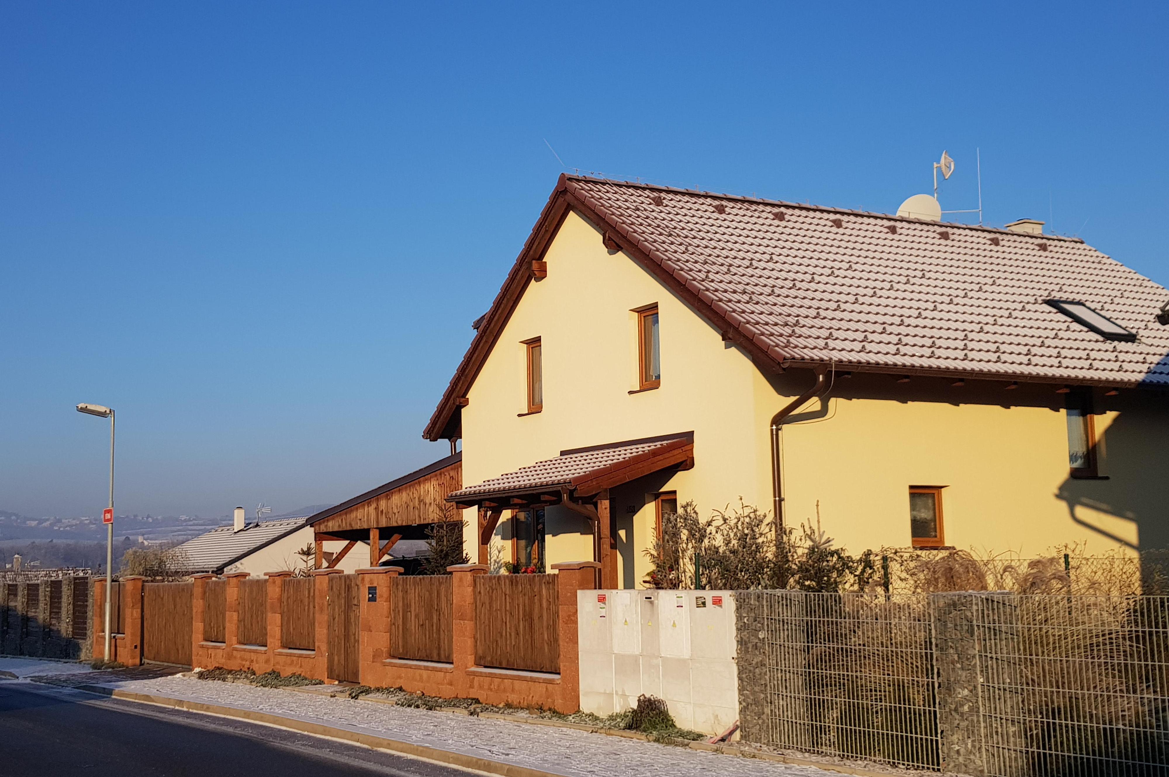 Denisa Dřevěná Remax Prestige